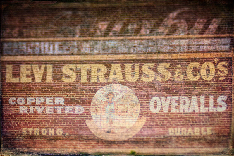 Levis